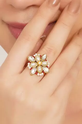 gold alloy ring with kundan pearl floral work