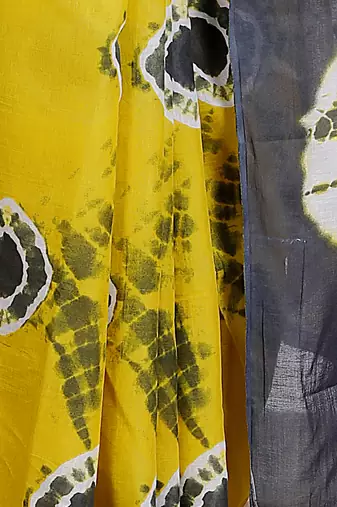 Women yellow pure cotton printed bandhej ehtnic saree aay-53
