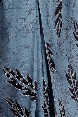 Women blue pure cotton printed bandhej ehtnic saree aay-92 4