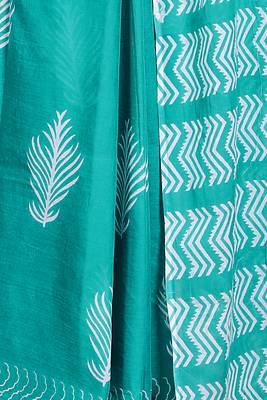 Women sky blue pure cotton printed bandhej ehtnic saree aay-103 4