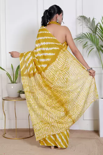 Women yellow pure cotton printed bandhej ehtnic saree aay-124