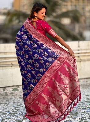 Violet woven self design silk blend banarasi saree with blouse 5