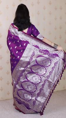 Purple woven self design silk blend banarasi saree with blouse 4