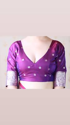 Purple woven self design silk blend banarasi saree with blouse 5