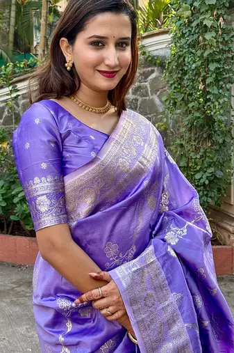 Lavender woven self design pure silk banarasi saree with blouse