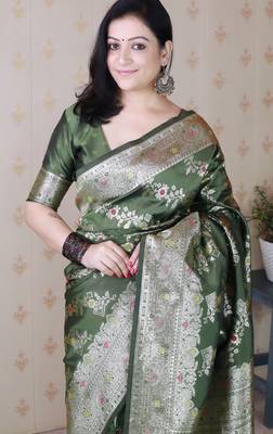 Mehendi woven self design silk blend banarasi saree with blouse 2