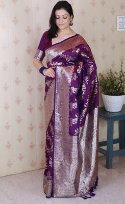 Purple woven self design silk blend banarasi saree with blouse 3