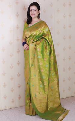 Mehendi woven self design silk blend banarasi saree with blouse 3