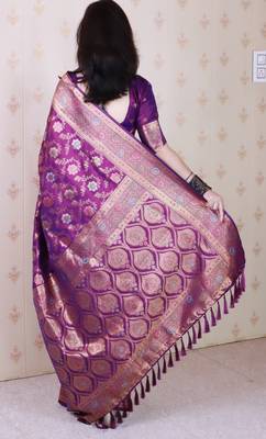 Purple woven self design silk blend banarasi saree with blouse 4