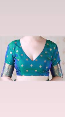 Teal green woven self design silk blend banarasi saree with blouse 5