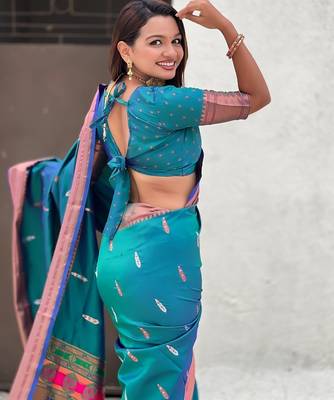 Teal blue woven self design pure silk paithani saree with blouse 4