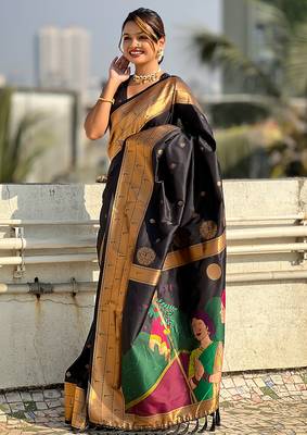 Black woven self design pure silk paithani saree with blouse 2
