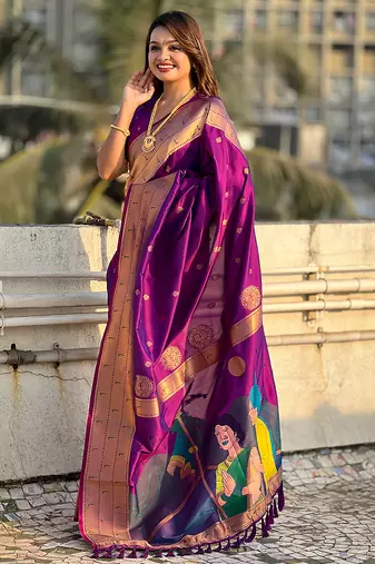 Magenta woven self design pure silk paithani saree with blouse