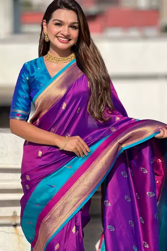 Magenta woven self design pure silk paithani saree with blouse