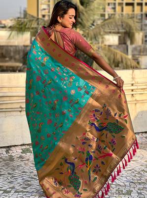 Sea green woven self design pure silk paithani saree with blouse 5