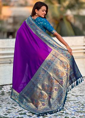 Purple woven self design pure silk paithani saree with blouse 5