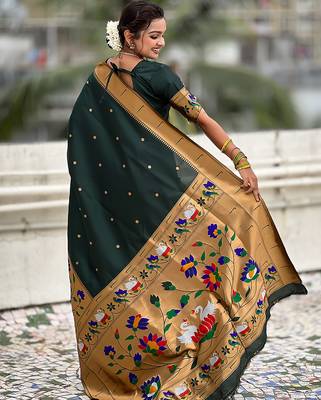 Dark green woven self design pure silk paithani saree with blouse 5