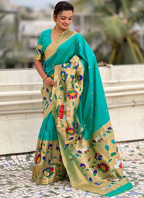 Sea green woven self design pure silk paithani saree with blouse 3
