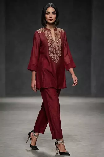 Maroon embroidered chanderi silk co ord set