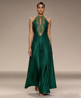 Green embroidered silk co ord set 1