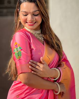 Baby pink woven self design pure silk paithani saree with blouse 3