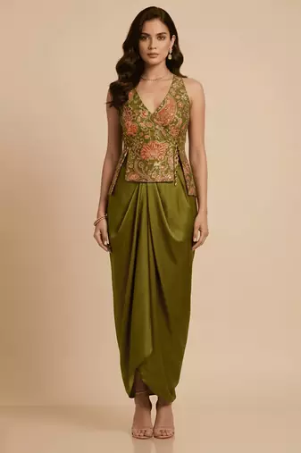 Green embroidered crepe co ord set