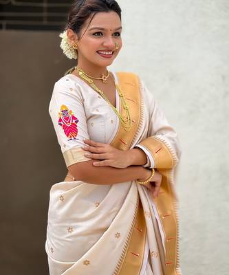 Cream woven self design pure silk paithani saree with blouse 4
