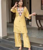 Women's Beautiful Thread Work French Crepe Fabric Straight Kurta Pant Set