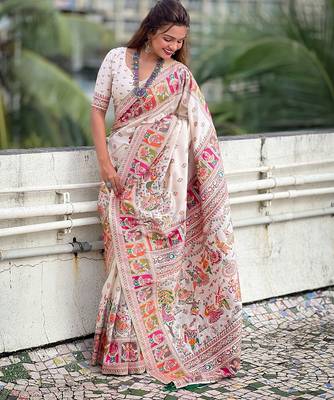 Cream woven self design pashmina silk saree with blouse 3