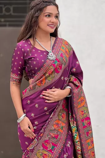Magenta woven self design pashmina silk saree with blouse