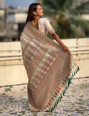 Cream woven self design pashmina silk saree with blouse 4