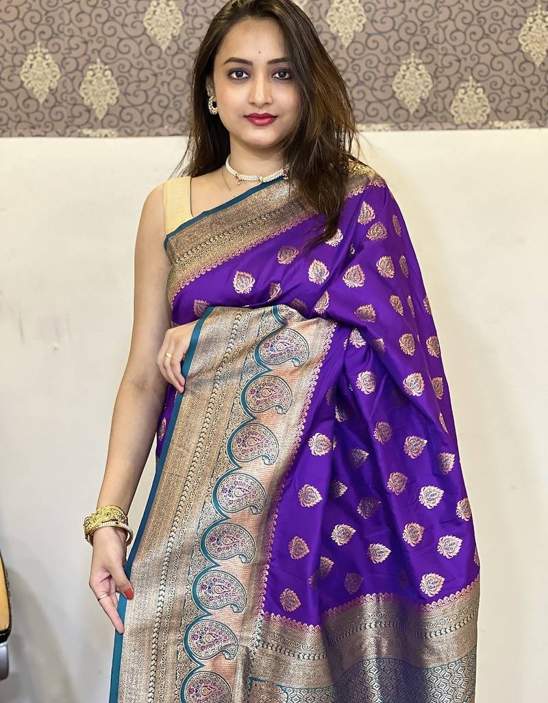 Purple woven self design silk blend paithani saree with blouse