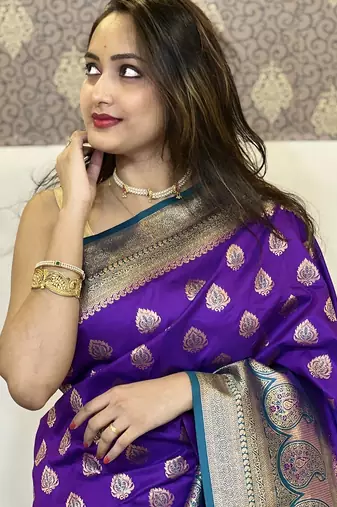 Purple woven self design silk blend paithani saree with blouse
