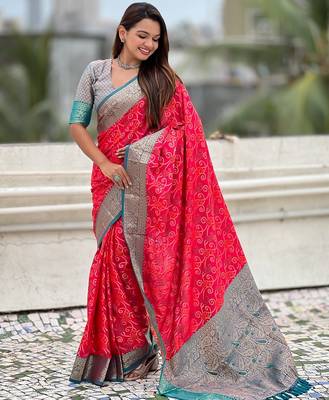 Pink woven self design silk blend patola saree with blouse 3