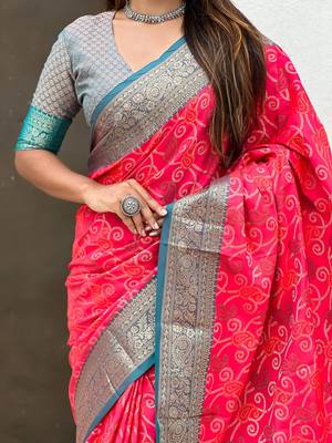 Pink woven self design silk blend patola saree with blouse 4