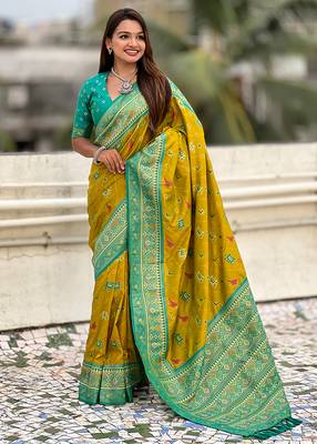 Mehendi woven self design silk blend patola saree with blouse 3