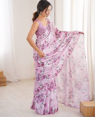 Women party wear digital print heavy chinnon saree with un sttiched blouse 3
