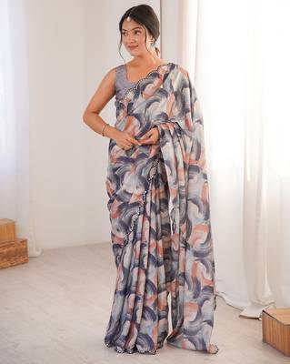 Women party wear digital print heavy chinnon saree with un sttiched blouse 2