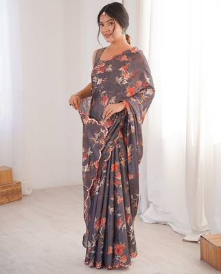 Women party wear digital print heavy chinnon saree with un sttiched blouse 2