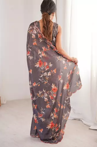 Women party wear digital print heavy chinnon saree with un sttiched blouse