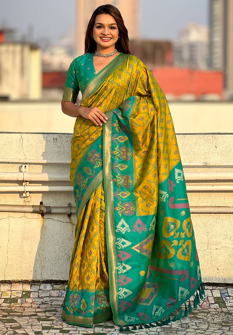 Mehendi woven self design silk blend patola saree with blouse