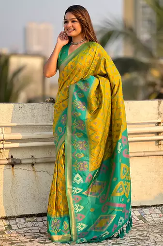 Mehendi woven self design silk blend patola saree with blouse