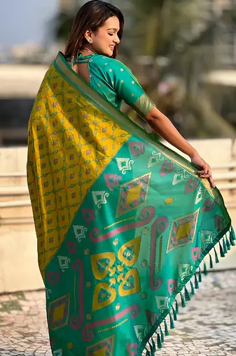 Mehendi woven self design silk blend patola saree with blouse