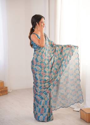Women party wear digital print heavy chinnon saree with un sttiched blouse 3
