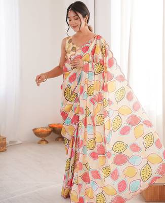 Women party wear digital print heavy chinnon saree with un sttiched blouse 2