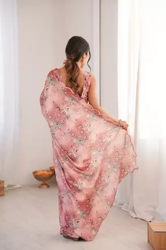 Women party wear digital print heavy chinnon saree with un sttiched blouse
