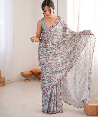 Women party wear digital print heavy chinnon saree with un sttiched blouse 3