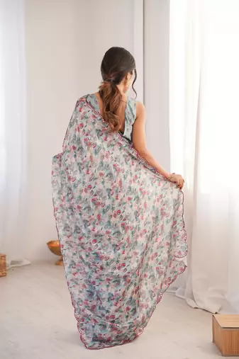Women party wear digital print heavy chinnon saree with un sttiched blouse