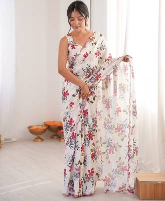 Women party wear digital print heavy chinnon saree with un sttiched blouse 2