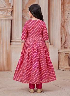  Girls Leheriya Print Embroidered Front Slit Anarkali Kurta and Pant Set 2